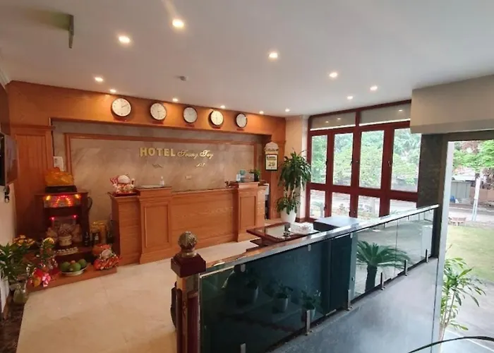 Trang Tây Hotel