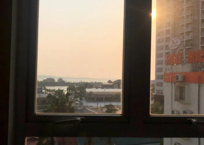 Trang Tây *